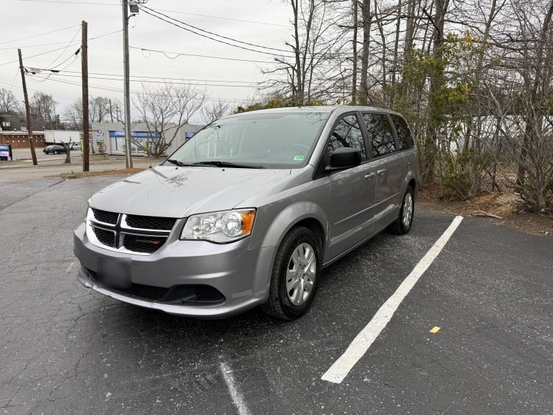 2017 Dodge Grand Caravan — photo 1